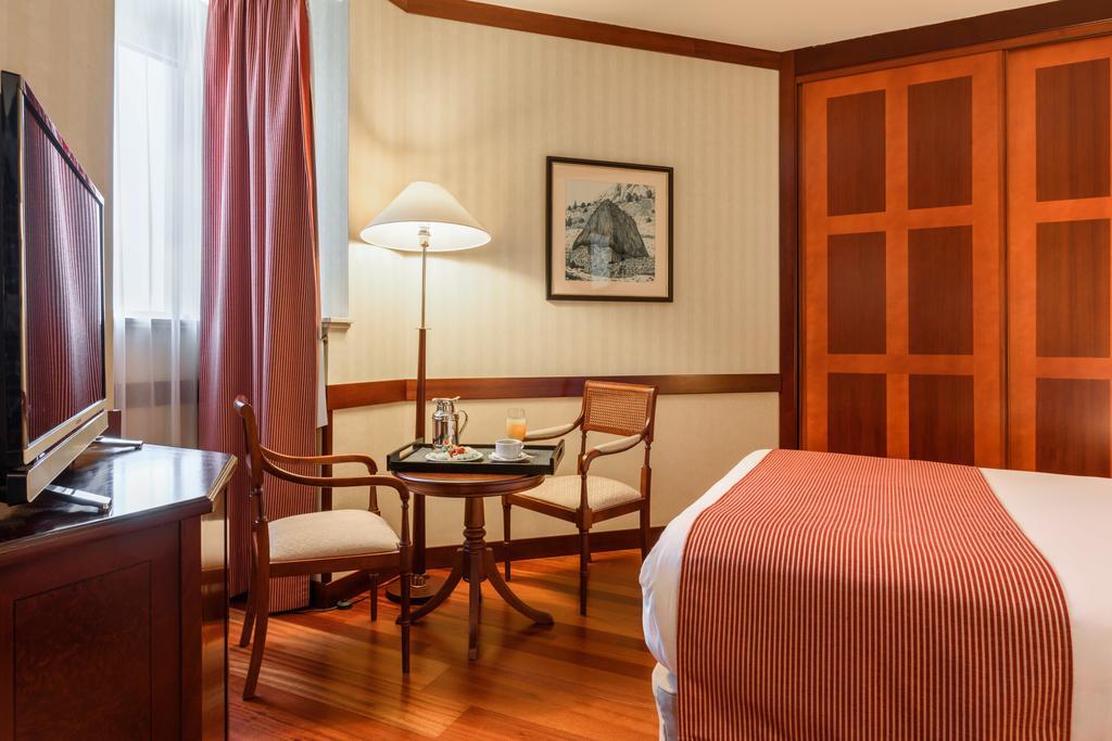 Eurostars Gran Hotel Santiago Santiago de Compostela Exterior photo