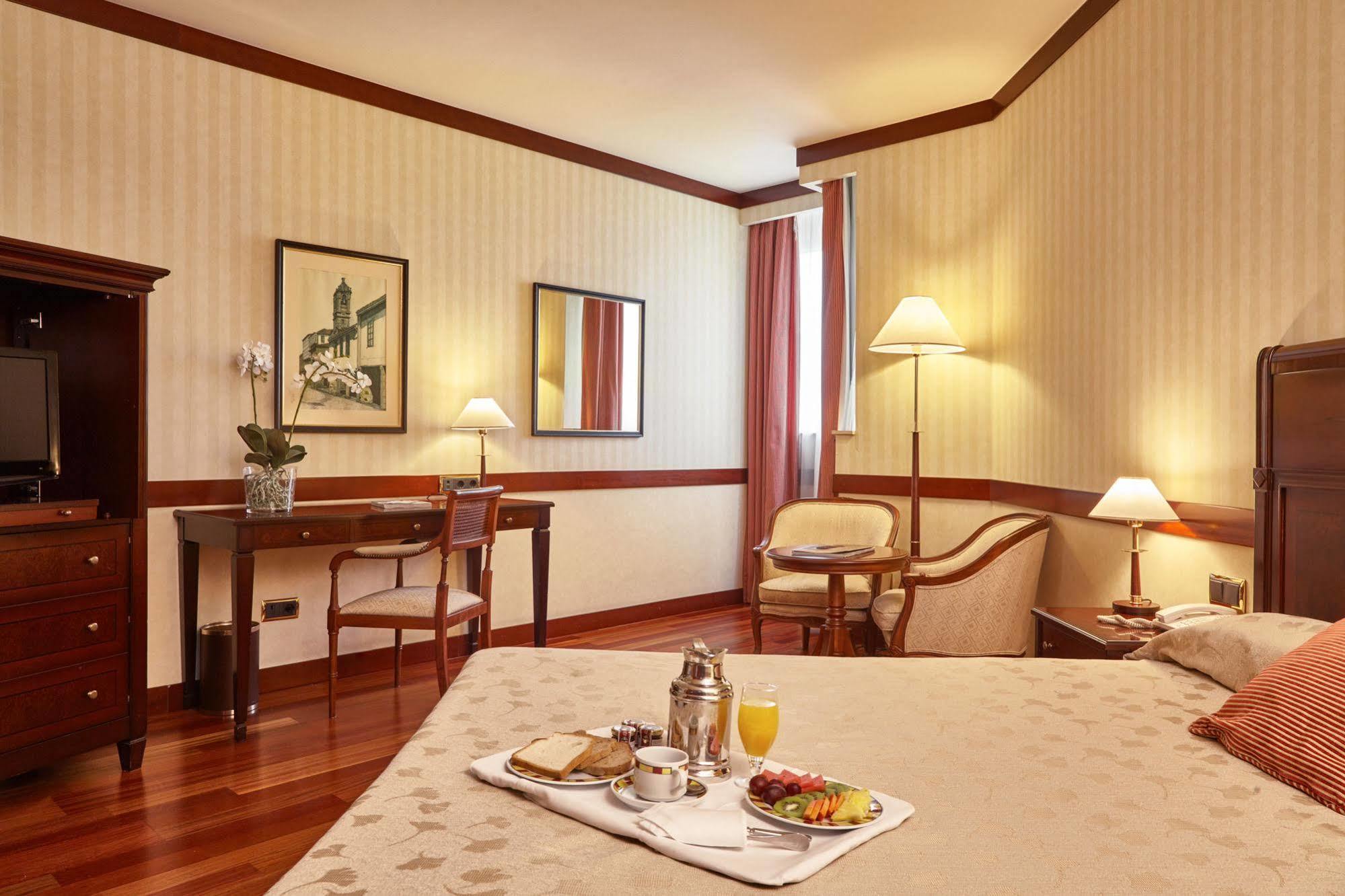 Eurostars Gran Hotel Santiago Santiago de Compostela Exterior photo